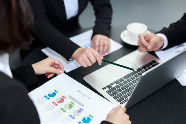 企業(yè)存在人力資源問題，是如何制約公司未來發(fā)展的？