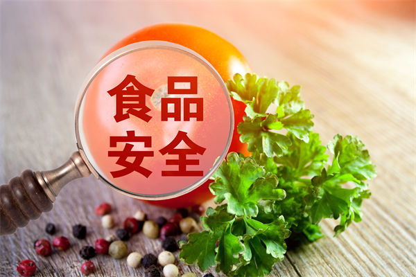 老板直播吃自家黃燜雞：想證明清白，品牌營銷怎么看？