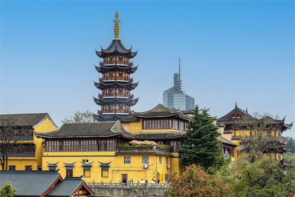 高薪招不來(lái)人，低薪留不住才，南京薪酬咨詢公司如何破解困局？