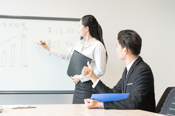 薪酬績效總難平衡，怎樣調(diào)整才能既控成本又激勵(lì)員工？