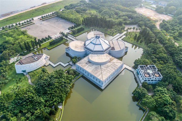企業(yè)管理遇困想找?guī)褪?，東莞管理咨詢公司排名能指路嗎？
